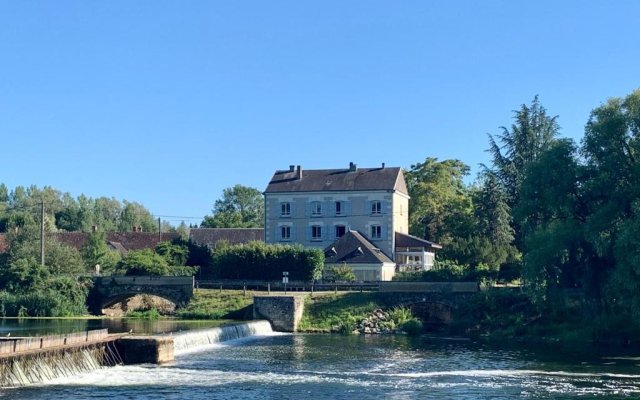 Le Moulin Du Port