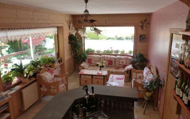 Hotel Restaurant Le Grillon