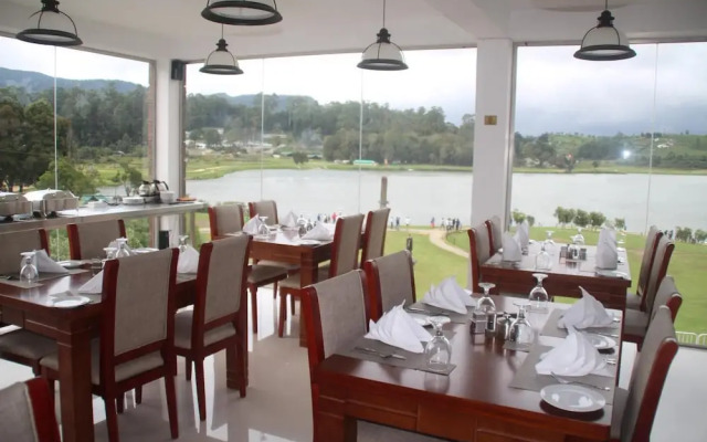 Royal Lake Hotel