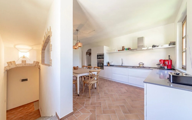 The Tower With Amazing View Shared Pool