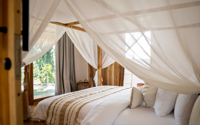 Dejama Glamping Resort Lombok – Guest Rooms – Mertak
