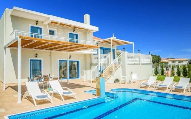 Villa Azure