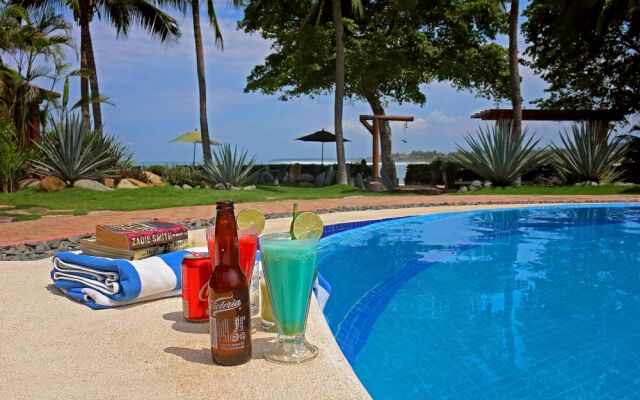 The Inn at Manzanillo Bay