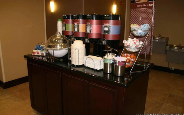 Hampton Inn & Suites Merced