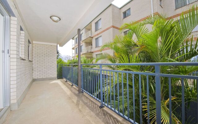Sundeck Unit 6 - Shoal Bay