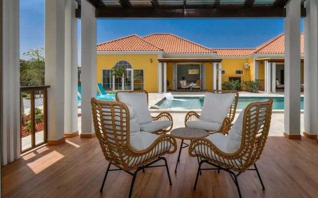 Picaron Villas in Santa Cruz