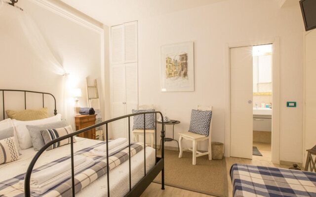 Antica Ancora Bed  Breakfast
