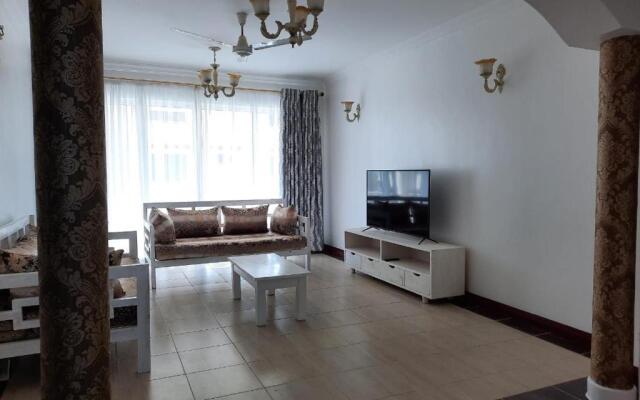 Stay.Plus Queen's Royal Apartments Nyali