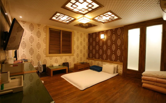 Hotel Bricks Haeundae