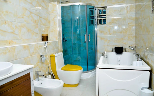 Crystal House International Hotel