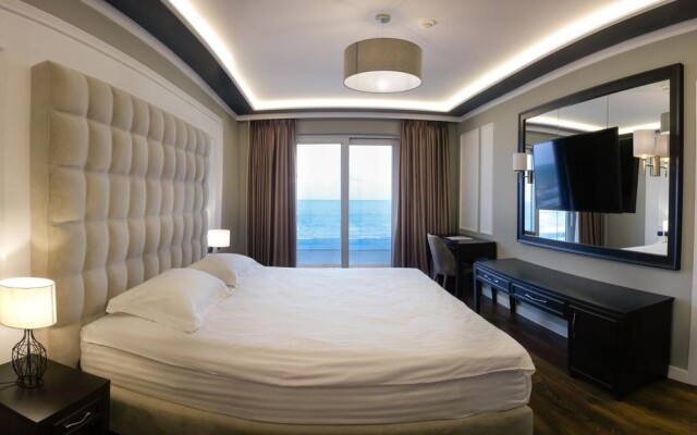Premium Beach Hotel