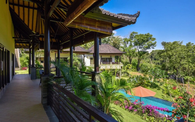 Villa Cahaya