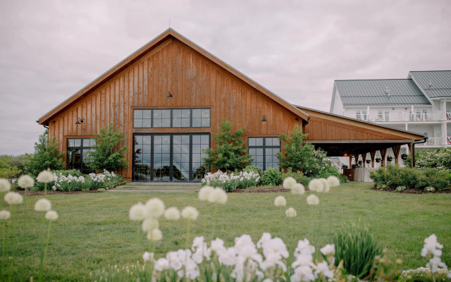 The Lake House on Canandaigua
