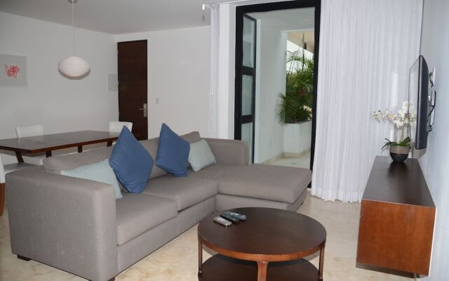 A-Nah Suites Apartamentos by CSR