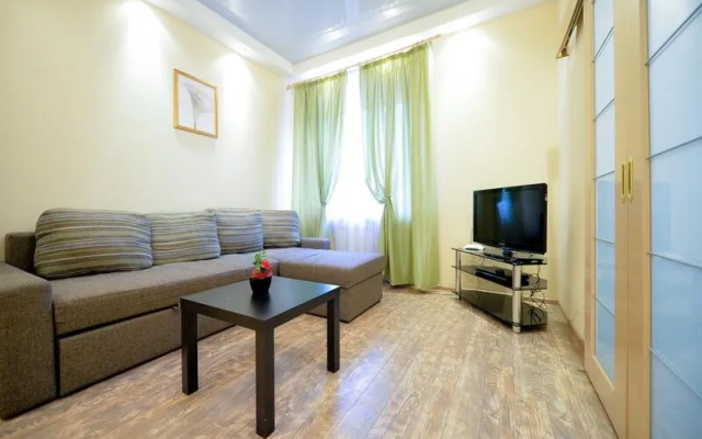 Apartments Five Stars on Revolution Square