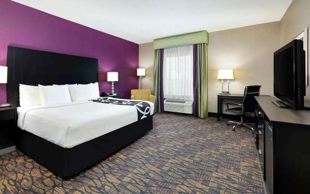 La Quinta Inn & Suites by Wyndham Jourdanton - Pleasanton