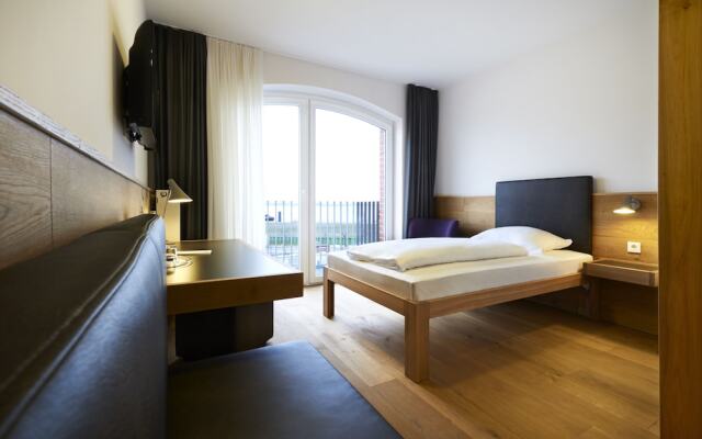 Im-Jaich OHG Hotel Bremerhaven