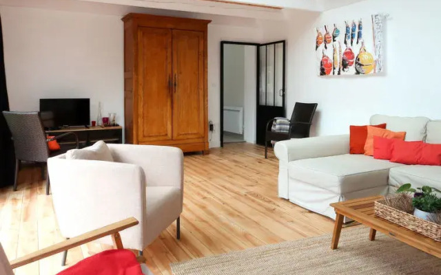 Holiday Home Le Petit Bonheur - BRP210