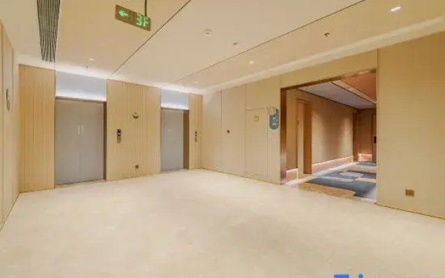 HanTing Hotel (Nanjing Olympic Sports Center Alibaba Center)