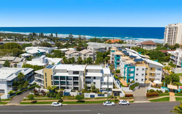 Unit 8 'Coolum Seaside', Coolum Beach