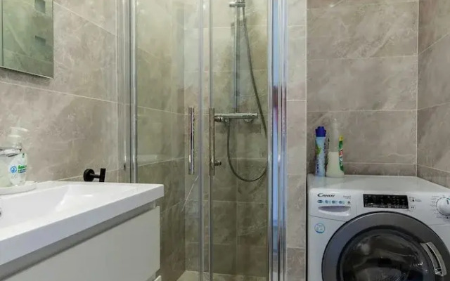 Beautiful Equipped Apartment in Downtown Deauville 4p/1br