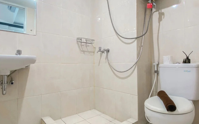 Best Place And Restful Studio At Apartment Springlake Summarecon Bekasi