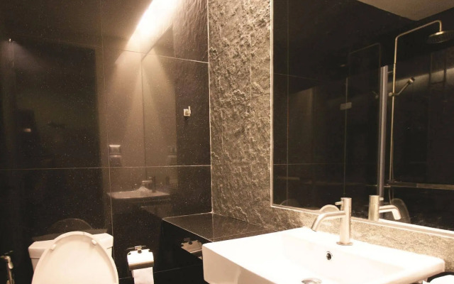 Varrzon Residence Srinakarin 56