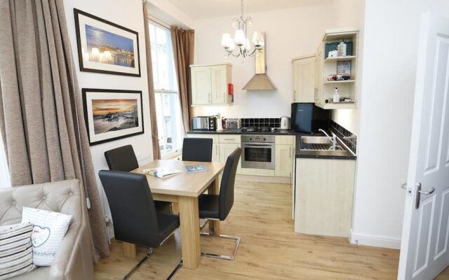 Victoria Street 34, Flat 3