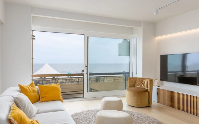 Flat in Nieuwpoort With Stunning Sea View