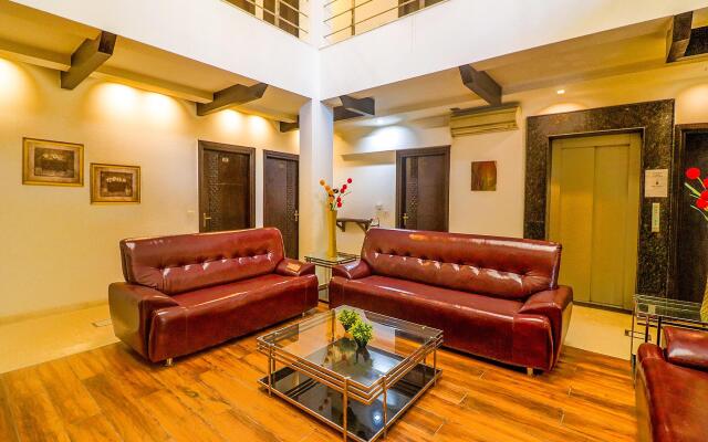 FabHotel Blue Moon Residency