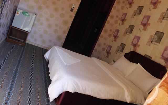 Deema Hotel