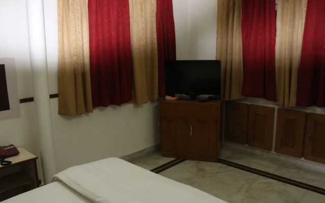 Kunjpur Guest House