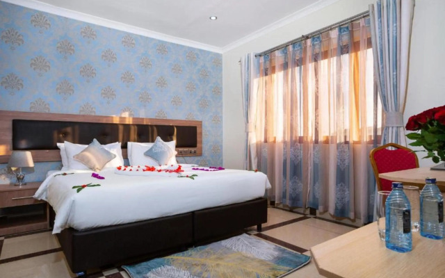 West Lerruat Hotel