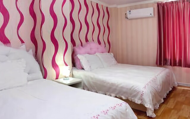 Rujia Tianqiao Business Hotel