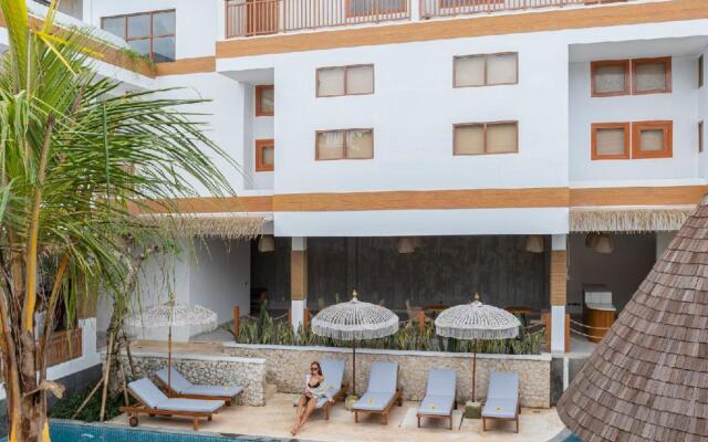 Roomates Surf Camp Canggu by Ini Vie Hospitality
