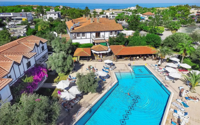 The Ship Inn Hotel and Villas