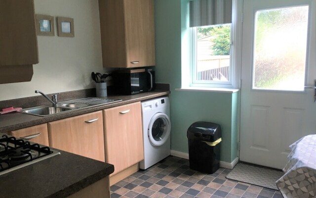 Impeccable Modern Two Bed House in Colwyn Bay
