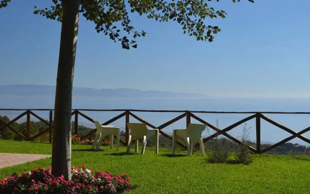 Linfinito Guest House