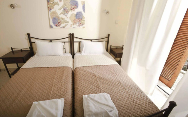 Minavra Hotel