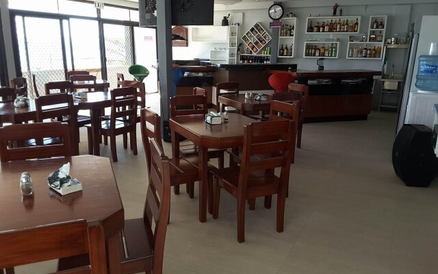 Cave Beach Resort Boutique Luxury Accomodation