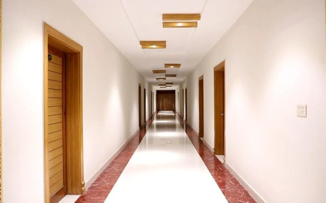 Usmania restaurant and Civic Hotel