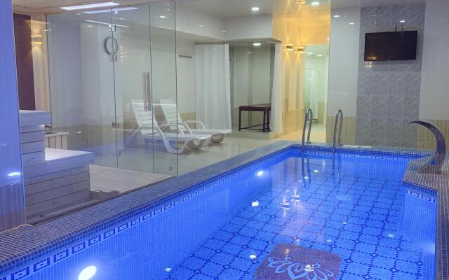Mira Stay Hotel