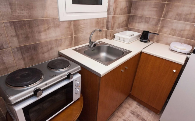 City Center Simple Apartment Stay
