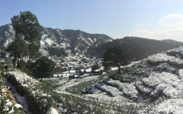 Xuanzhe Tea House Inn