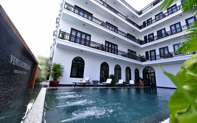 Venus Hotel