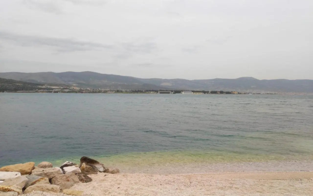 Peaceful & cozy Rest House, 80m from beach
