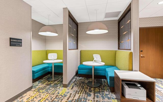 Hampton Inn & Suites Portland Tigard