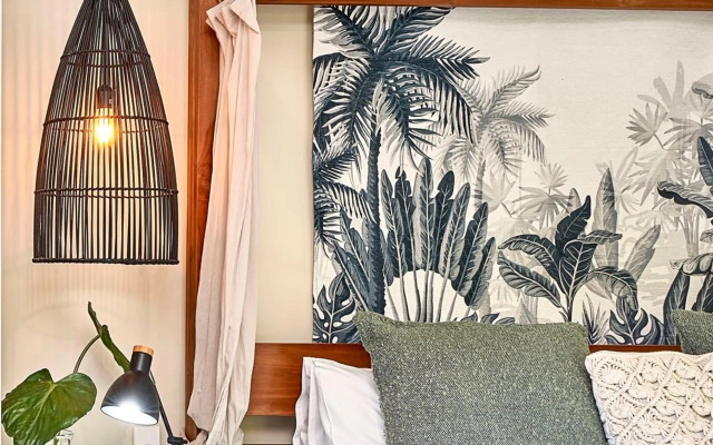 Escapades @ Palm Cove