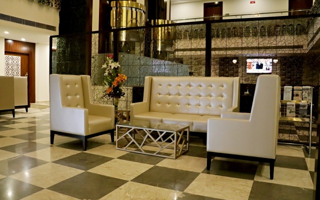 Hotel the Grand SIBA