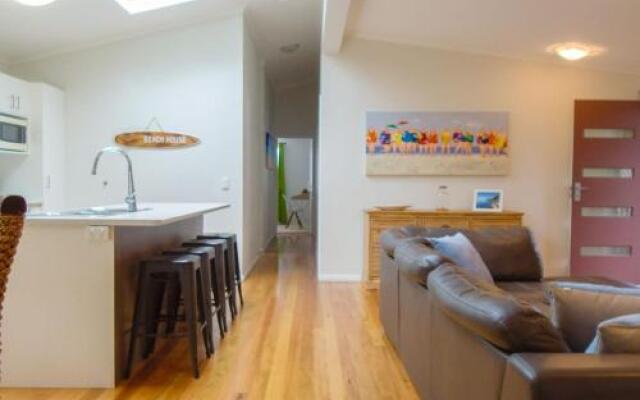 'RIVERSIDE RETREAT' 544 Ocean Drive, North Haven